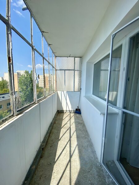 Drumul Taberei, zona 1 Mai Compozitorilor, langa Hanul Drumetul